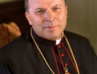 Il vescovo incontra politici e amministratori