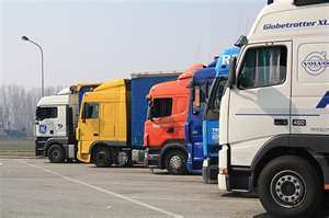 Camion: come scegliere un Iveco Daily cassonato usato