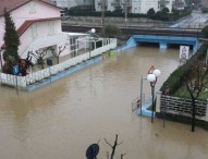 Maltempo e passaggio a livello