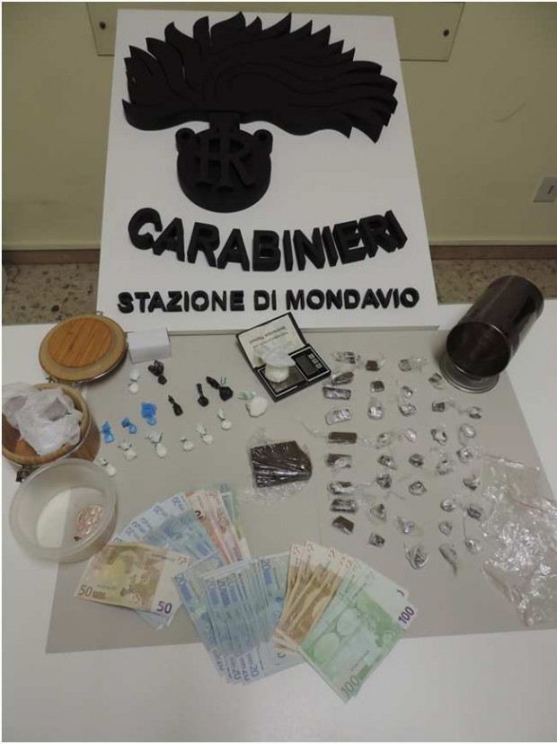 Barista-spacciatore arrestato