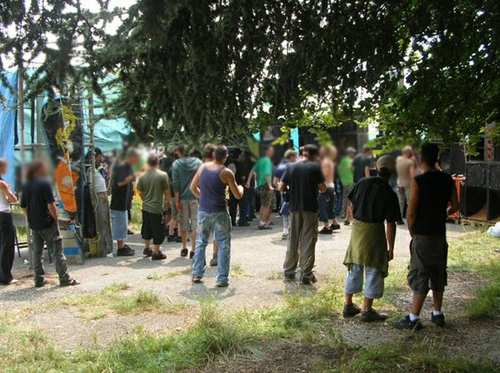 Rave party: 8 denunce