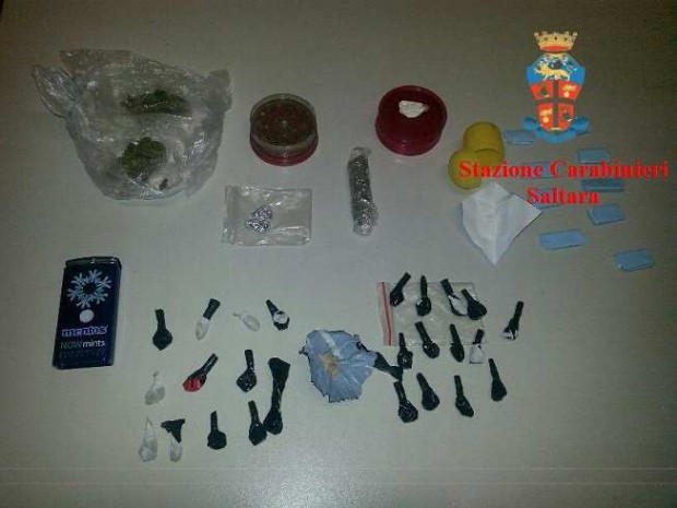 Giovanissimi pusher in manette