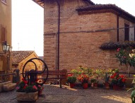 San Lorenzo in Campo, l’estate entra nel vivo: week-end tra musica ed enogastronomia