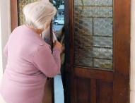 Prevenire frodi e truffe alle persone più deboli: carabinieri incontrano cittadini