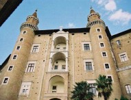 In migliaia a Urbino