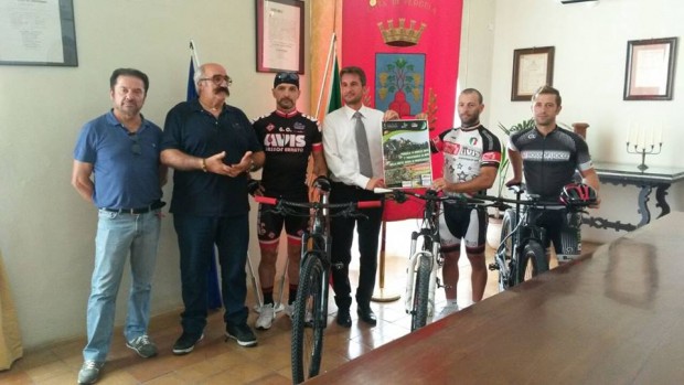 La Notte Verde a Montesecco di Pergola: enogastronomia, musica e passeggiata in mtb