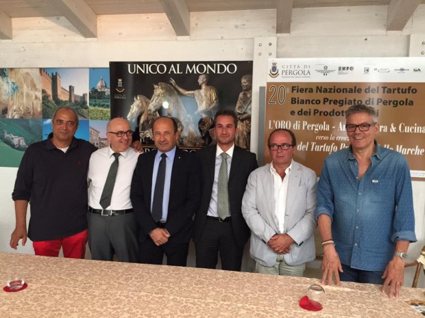 Pergola, presentata Fiera Nazionale del Tartufo. Baldelli: “Facciamo insieme la strada del tartufo delle Marche”