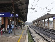 Fulmine manda in tilt cabina elettrica, treni in ritardo
