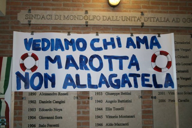 Chiusura passaggio a livello, l’anno si chiude col botto. Carloni soddisfatto, minoranza all’attacco