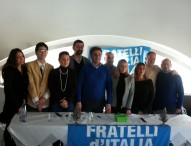 Fano, nuovo direttivo Fratelli d’Italia: “Difesa dell’ospedale, no all’outlet di Mondolfo”