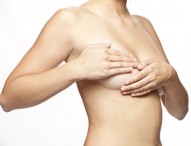 Marche, screening tumore mammella esteso a donne d’età compresa tra 45 e 49 anni e tra 70 e 74 anni