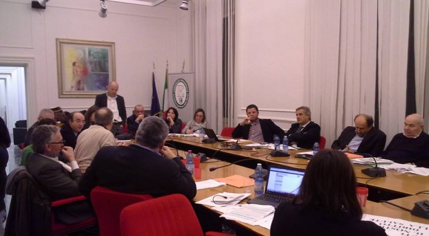 Regione, ospedali di comunità: ok Commissione. Sindaci si tolgono la fascia