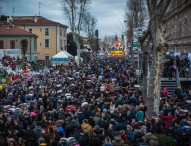 Una tempesta di getto e 60mila visitatori salutano il Carnevale