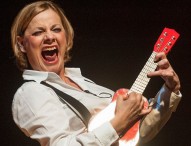 ScenaRidens, a San Costanzo la grande Maria Cassi