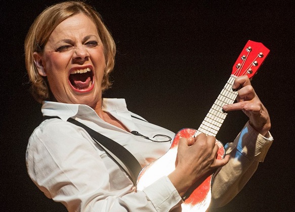 ScenaRidens, a San Costanzo la grande Maria Cassi