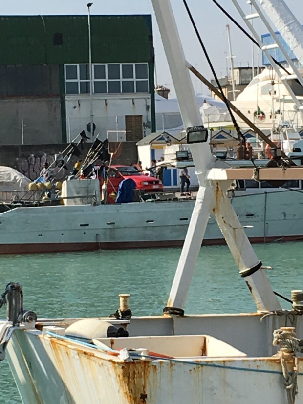 Furti nelle imbarcazioni al porto, notte brava di 4 giovani moldavi