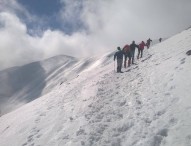 Officina Giovani, escursione per far conoscere le terre del Catria. Nel week-end impianti aperti