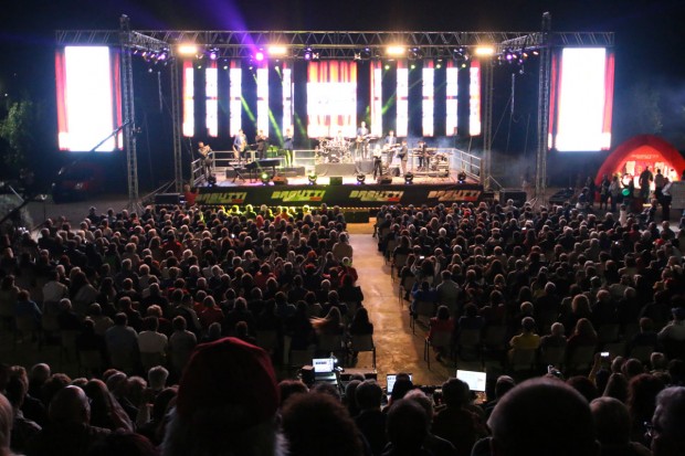 Tour italiano della Grande Orchestra Bagutti, Arena Bcc sold out