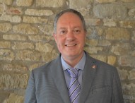 Pollegioni (FdI): “Se Seri vuole difendere il Santa Croce smetta di sostenere l’inutile ospedale unico”