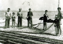 LA TRATTA.  RETE DA TIRARE A FORZA DI BRACCIA NEL  1939
