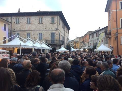 La Fiera Nazionale del Tartufo di Pergola concede il bis: ancora un’invasione di visitatori