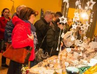 Con il coro di Bolzano e artisti di strada scatta a Frontone  “Nel Castello di Babbo Natale”