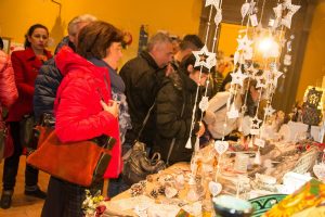 mercatini-natale-frontone