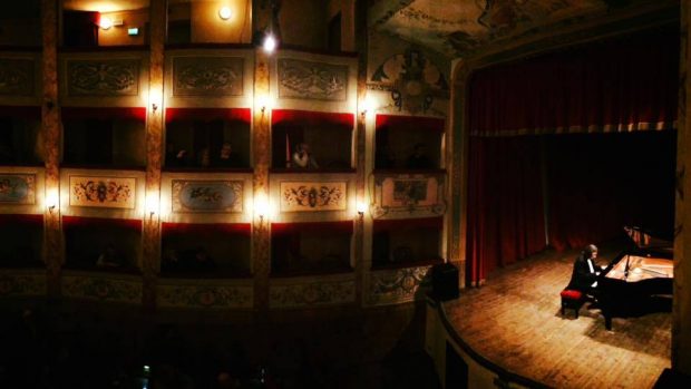 San Lorenzo in Campo, nel “Paese della Musica” il Concerto degli Auguri con Sandro Ivo Bartoli e Debra Fast