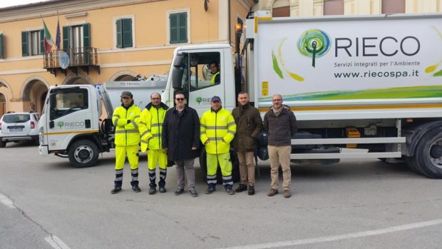 San Lorenzo in Campo, raccolta rifiuti: tariffazione puntuale e investimenti. Dellonti e Conti: “Comune sempre più virtuoso”