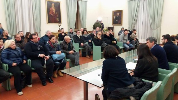 Fano, il sindaco incontra i commercianti di Via Cavour