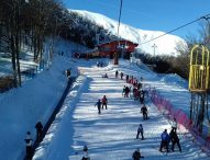 Catria, gennaio magico e si continua a sciare. In programma tante novità