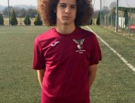 Maglia azzurra per il baby granata Jacopo Berlini