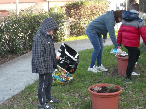 Nontiscordardimè, appuntamento alla Decio Raggi