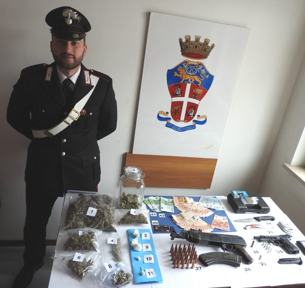 Droga e armi, arrestato 35enne di Marotta