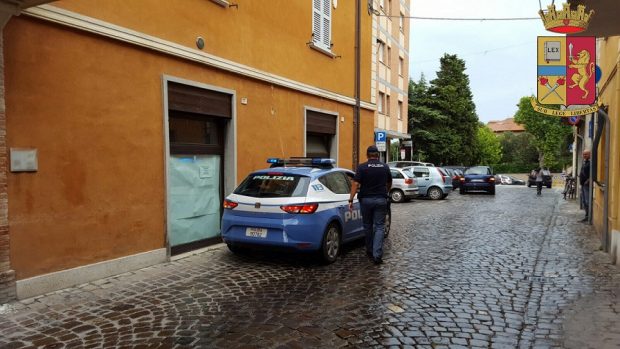 Prostituzione: denunce, clienti identificati, donne espulse dal territorio nazionale