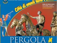 Notti Colorate Pergolesi, dalla Notte Verde alla Serata Medievale. E nel week-end la Festa del Vino