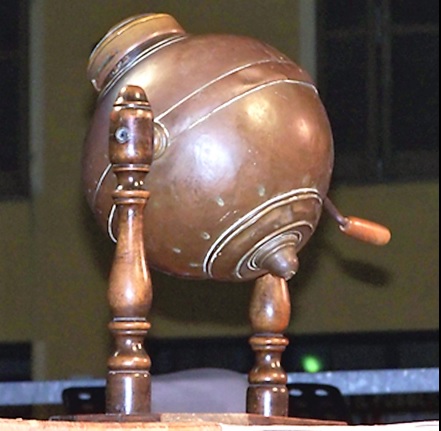 Come il bingo online si differenzia dalle sale bingo tradizionali