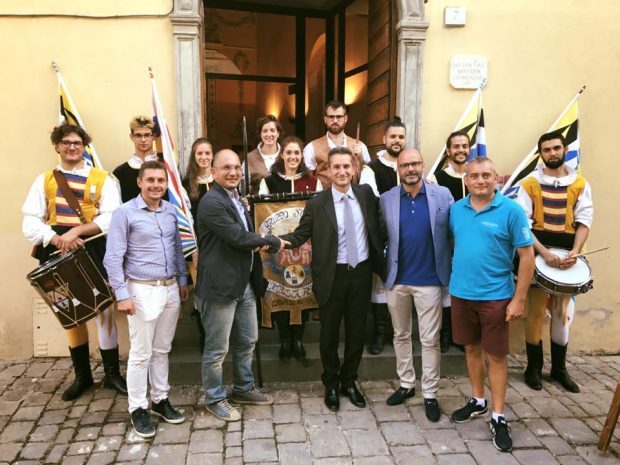 Pergola, Serata Medievale con 250 figuranti e la Quintana di Ascoli Piceno