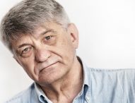 Frontone, il regista Aleksandr Sokurov riceve il Bronzo Dorato alla Carriera di Animavì