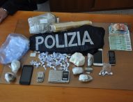 Urbino, droga e alcol: un arresto e una denuncia. Cento persone identificate