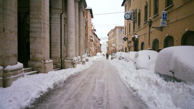 Aset, emergenza maltempo: annullato il porta a porta e chiusure anticipate uffici