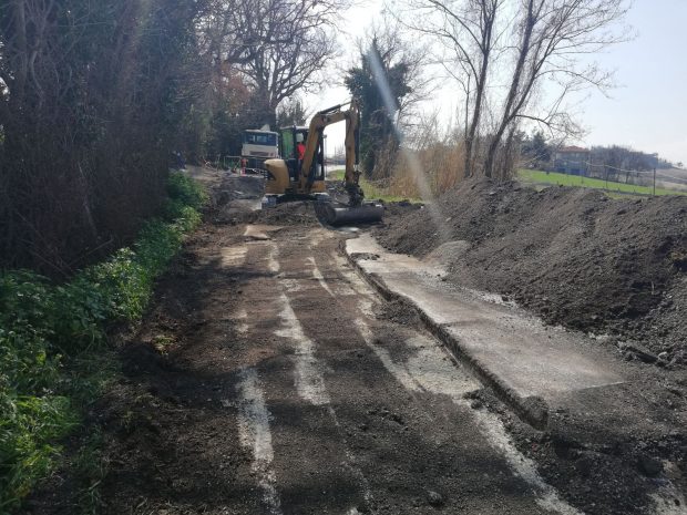 Viabilità, riapre a senso unico alternato la Mondaviese, chiude la provinciale Cavallara per lavori sui ponti