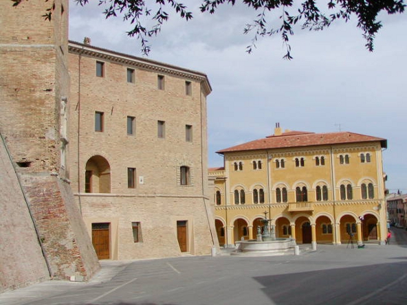A San Costanzo passa la Tirreno Adriatico: le misure adottate dal sindaco Pedinelli