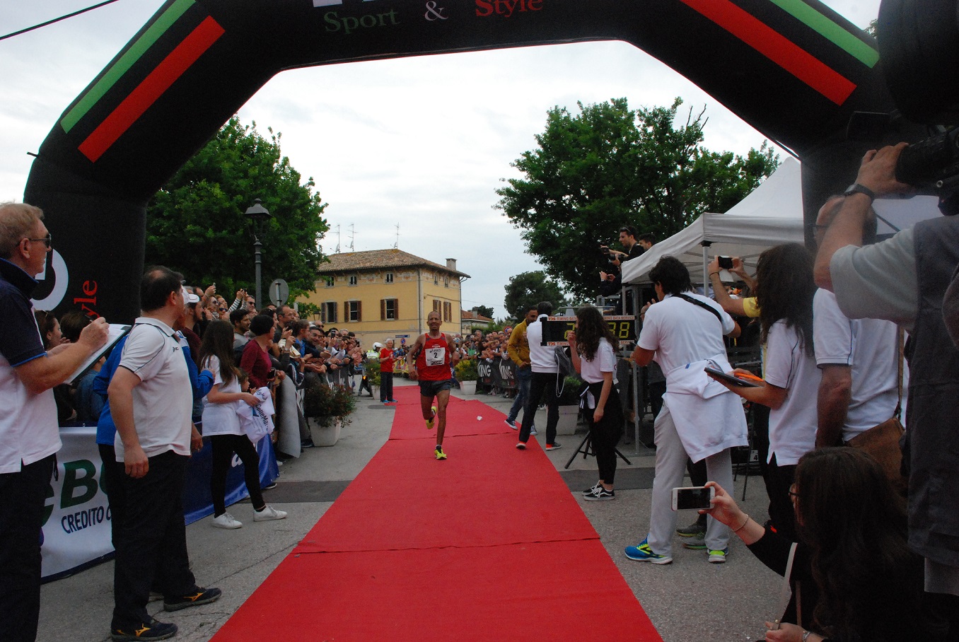 Younnes Zitouni, vincitore maratona