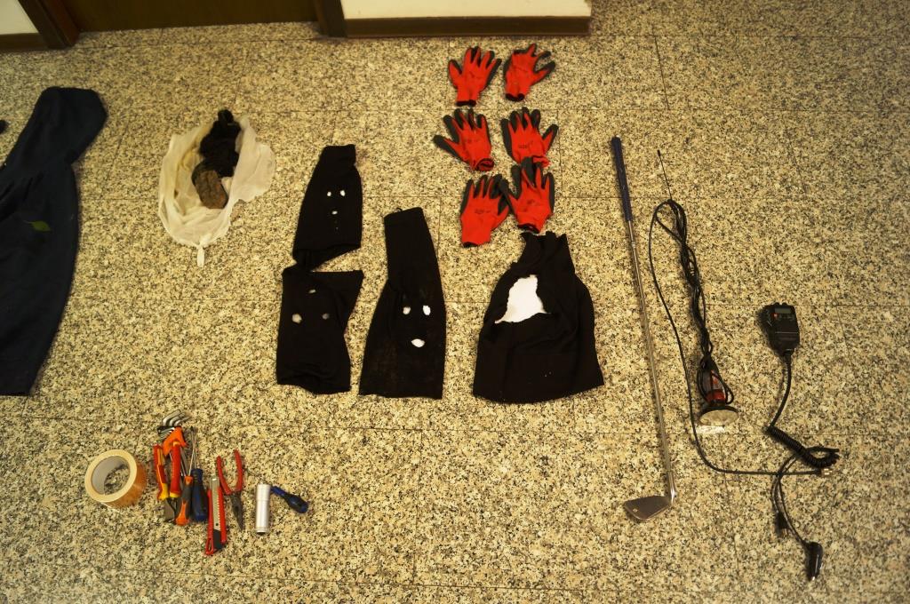 abbigliamento sequestrato