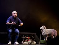 Fano, per il ventennale della riapertura del teatro arriva Paolo Cevoli