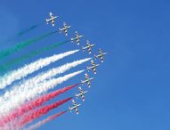 In 60mila per l’emozione delle Frecce Tricolori