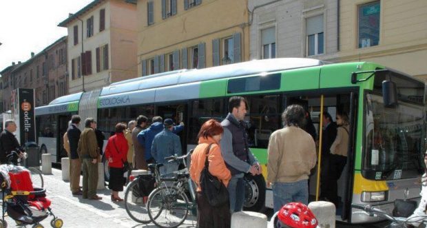 Fano, trasporto pubblico locale: corse attive solo dal lunedì al sabato e con orari ridotti
