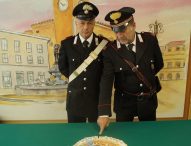 Arrestato il “truffatore dello specchietto”: trovati in auto il kit per il raggiro e denaro sottratto alle vittime