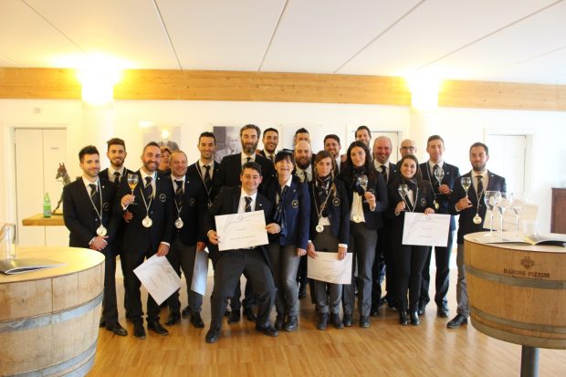 Delegazione Urbino Montefeltro dell’Ais ha diplomato 26 nuovi sommelier